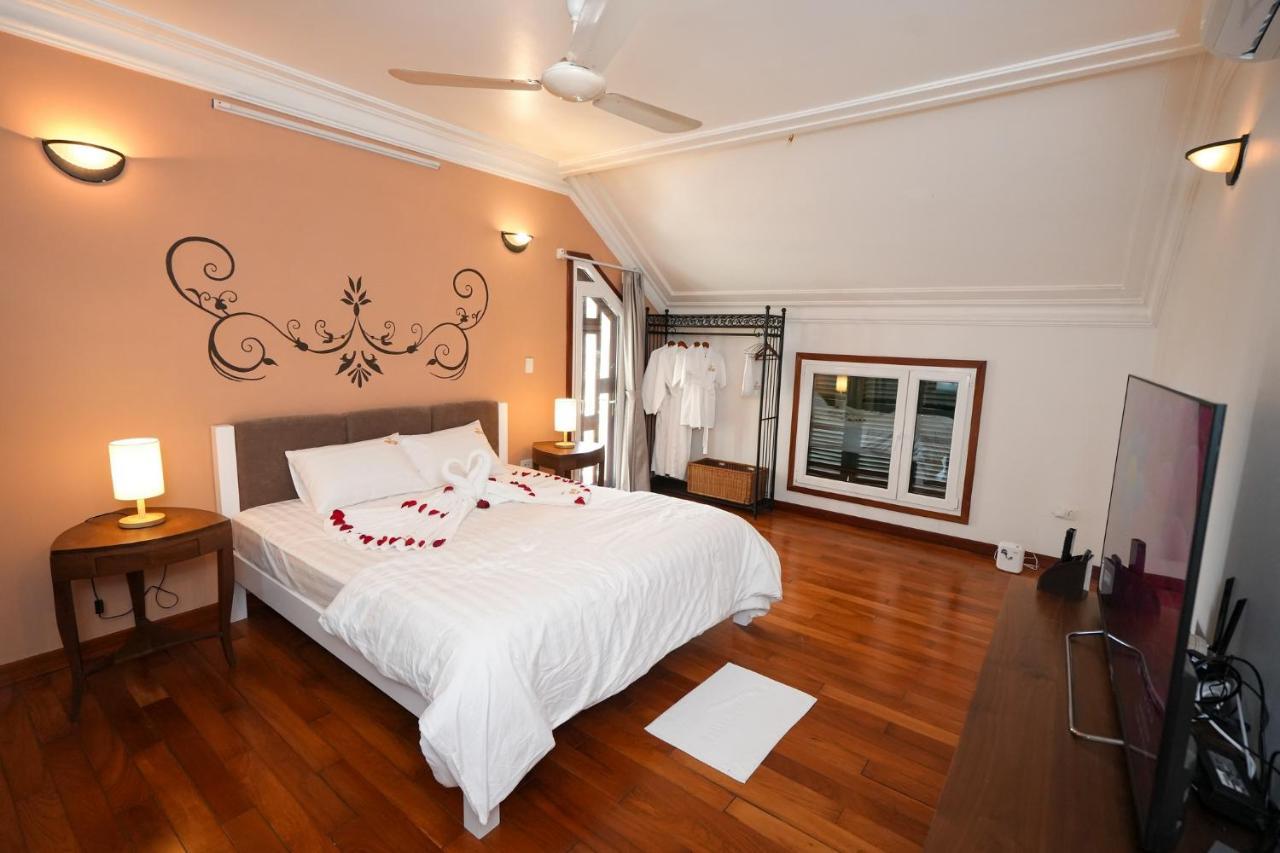 Musketeers Guest House Hanoi Exteriör bild