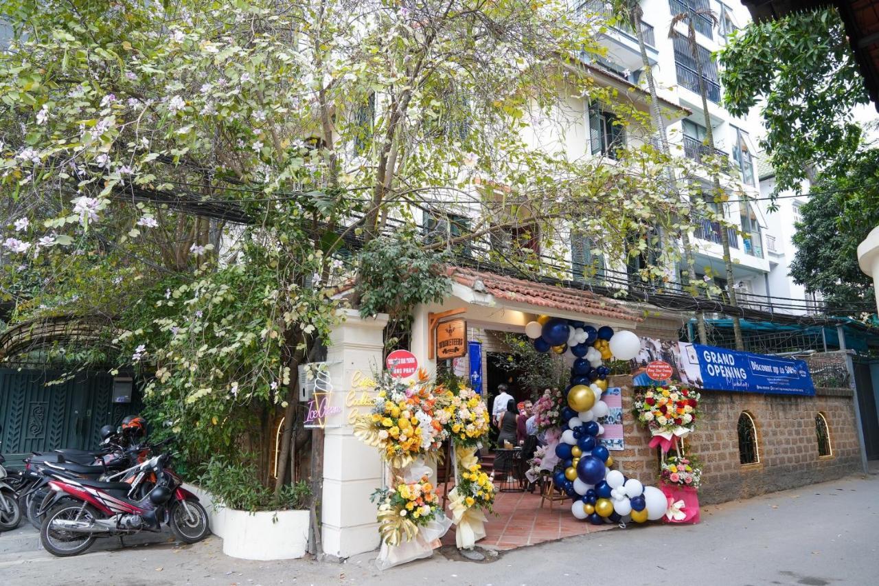 Musketeers Guest House Hanoi Exteriör bild