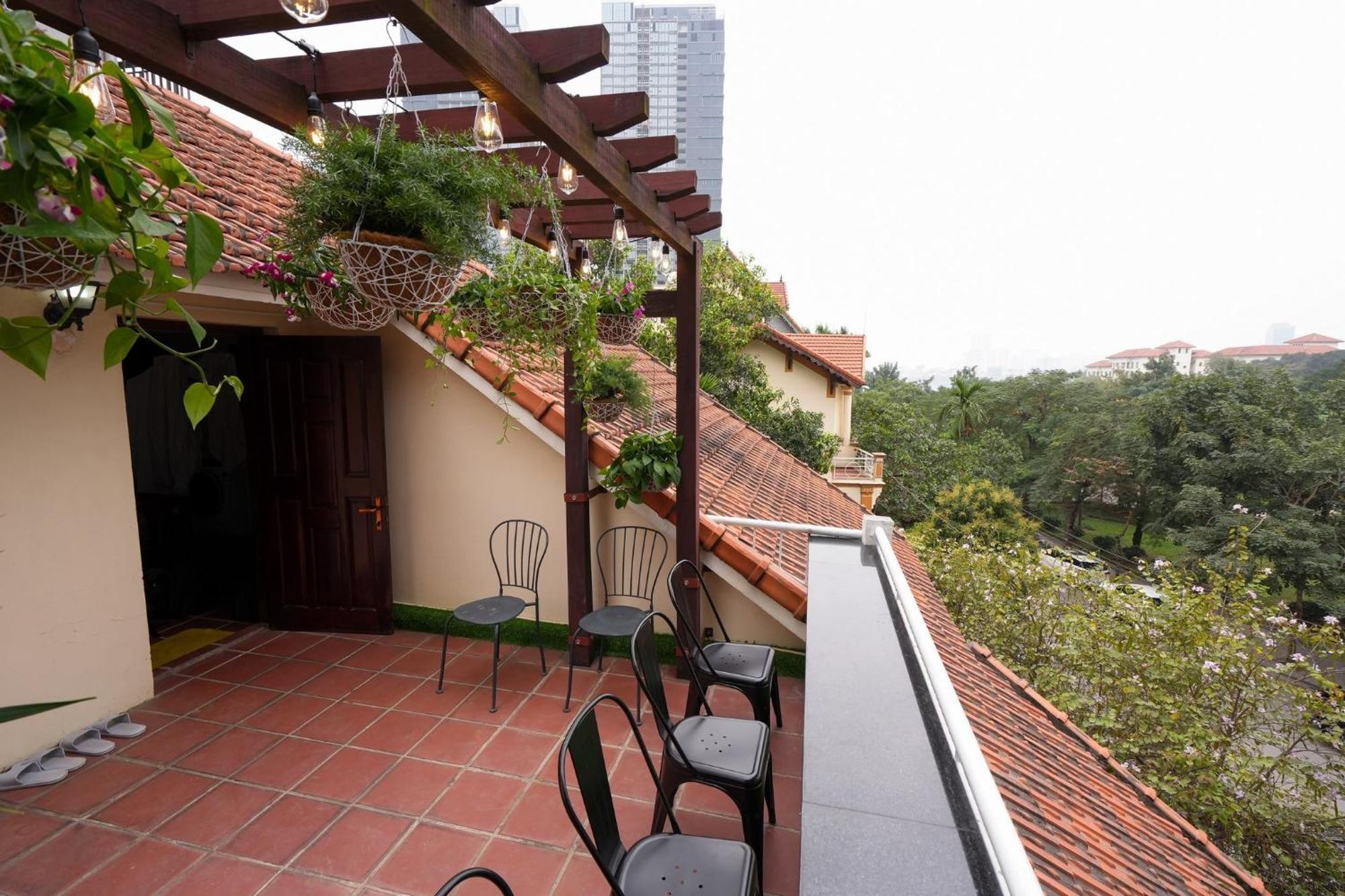 Musketeers Guest House Hanoi Exteriör bild